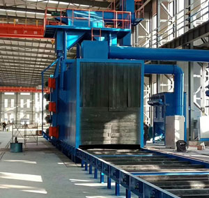 清理大型鋼結構件、焊接件拋丸設備使用現場