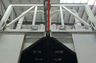 大型吊鉤撸撸在线视频